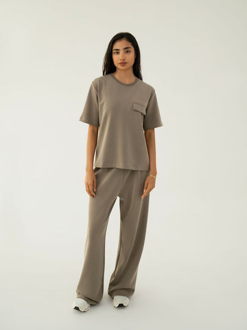 Basic T shirt With Pocket - Dark Beige
